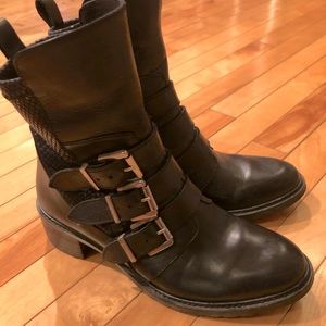 Beautiful Stelle Monelle (Italy) boots, size 6